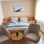 Vogelsang Vo, Schwimmbad, Sauna