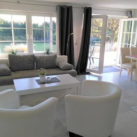 Vogelsang Vo, Schwimmbad, Sauna * Sierksdorf