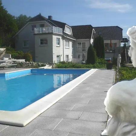 Appartamento Vogelsang Vo, Schwimmbad, Sauna Sierksdorf