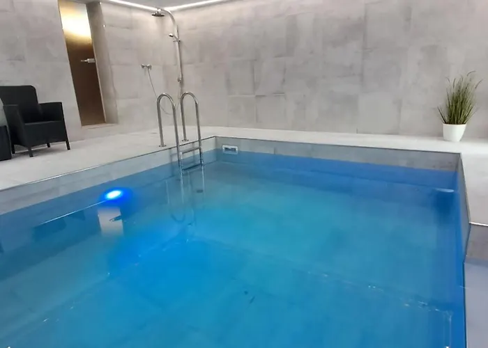 Vogelsang Vo, Schwimmbad, Sauna * Sierksdorf